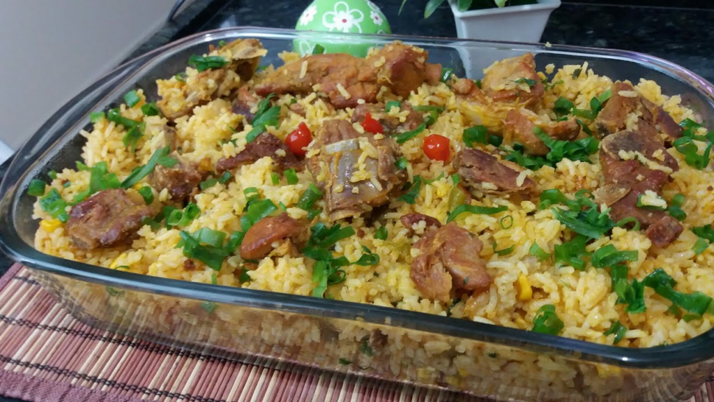 Arroz com costelinha suína