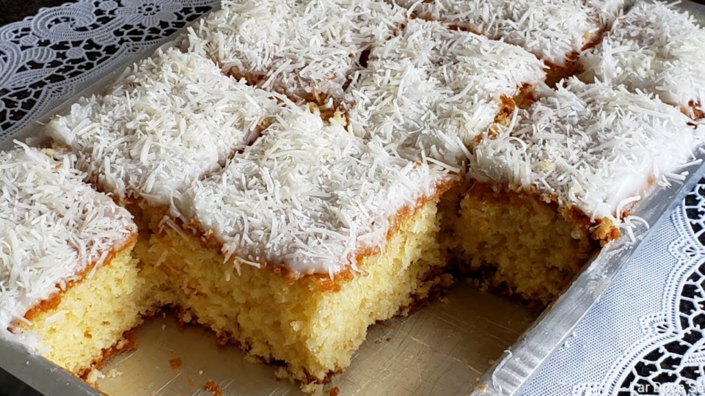 Bolo de Coco de Liquidificador